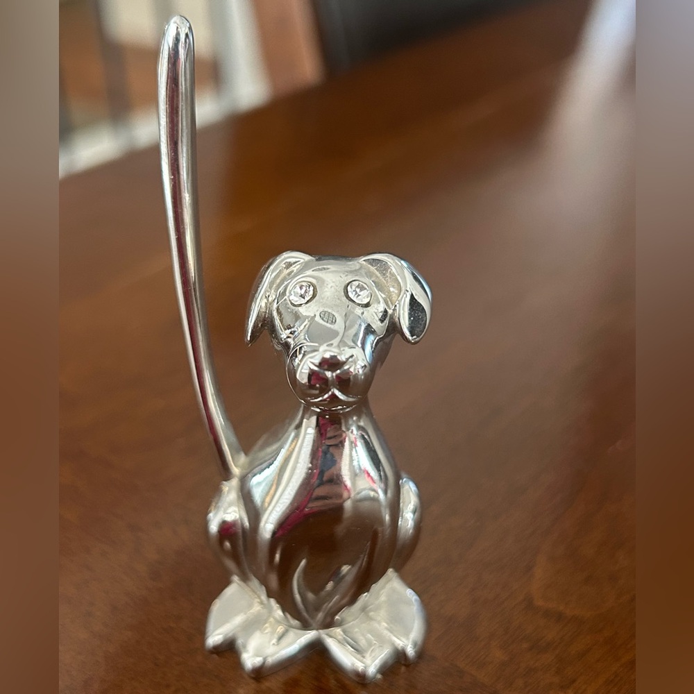 Vintage Silver toned Dog Figure Ring Holder with Rhinestone eyes